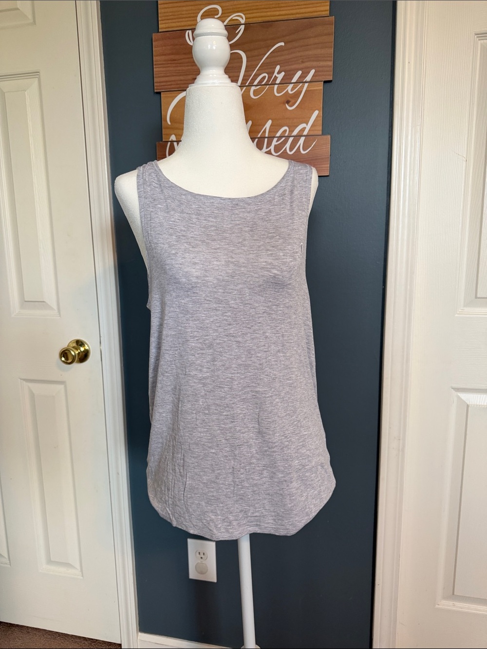 Ash Swirl Tank - Picture 3 of 5